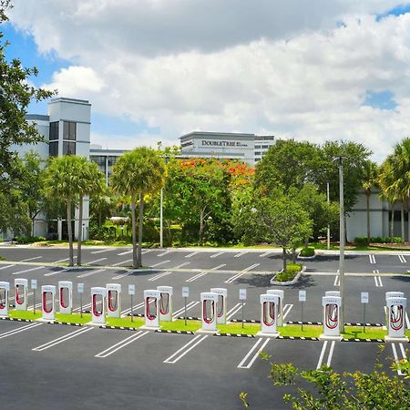Doubletree By Hilton Palm Beach Gardens Exteriér fotografie