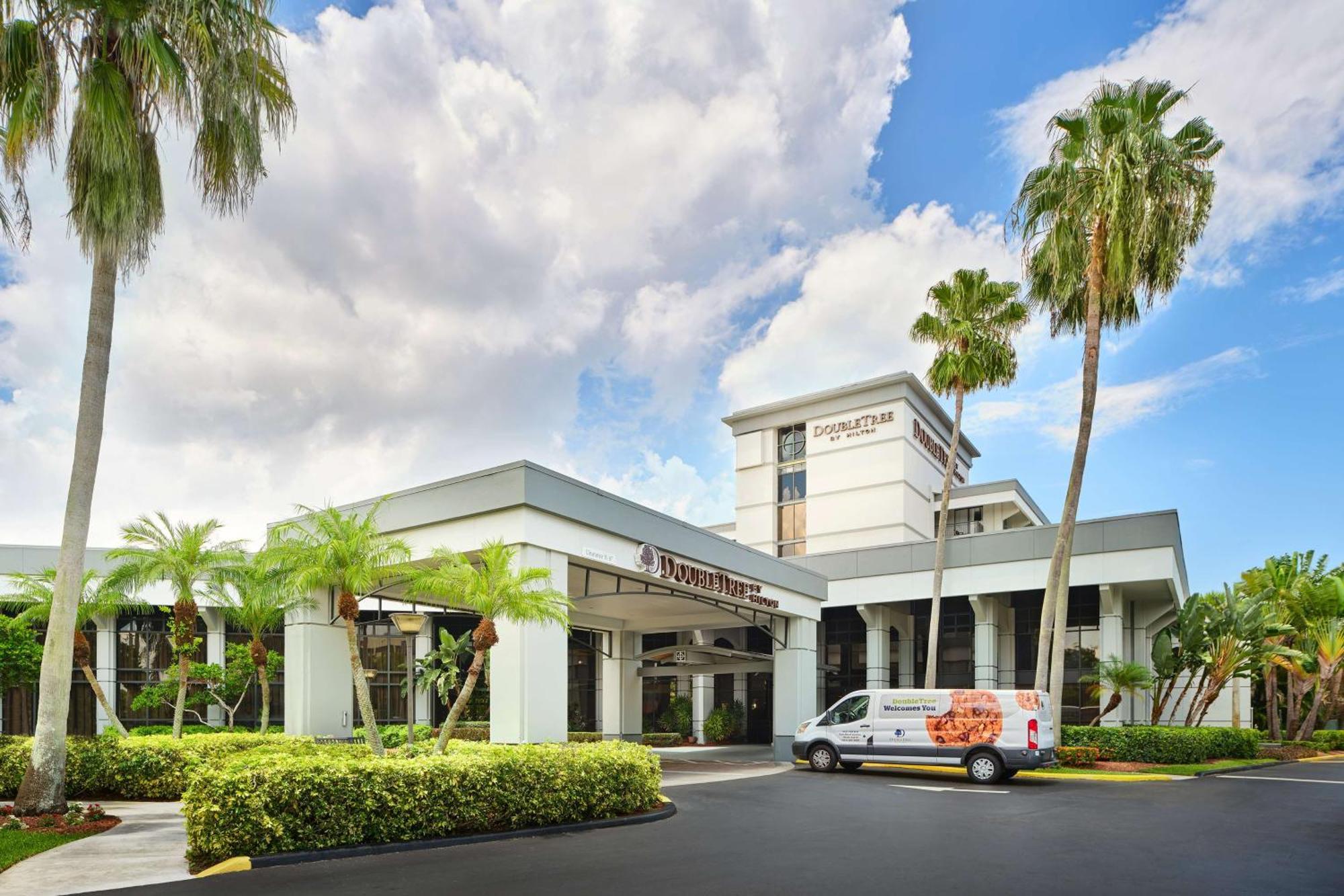 Doubletree By Hilton Palm Beach Gardens Exteriér fotografie
